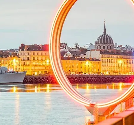 Apartamento Duplex Talensac-viarme Au Coeur De Nantes