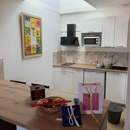 Appartement Duplex Marche De Talensac Au Coeur De